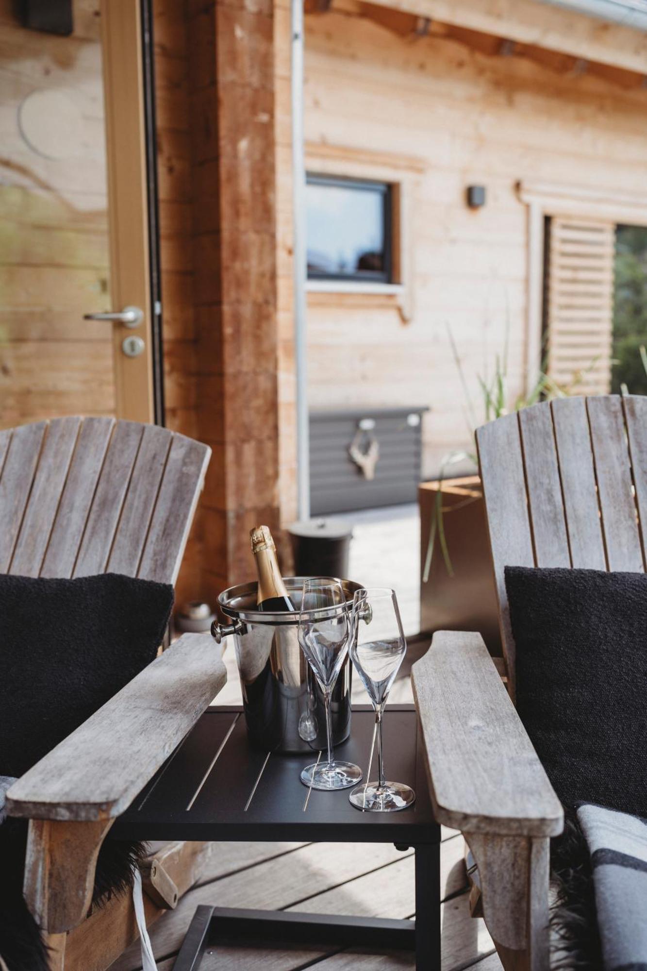 Lieblingsort - Schwarzwald Chalet Lodges Neuenweg Eksteriør bilde