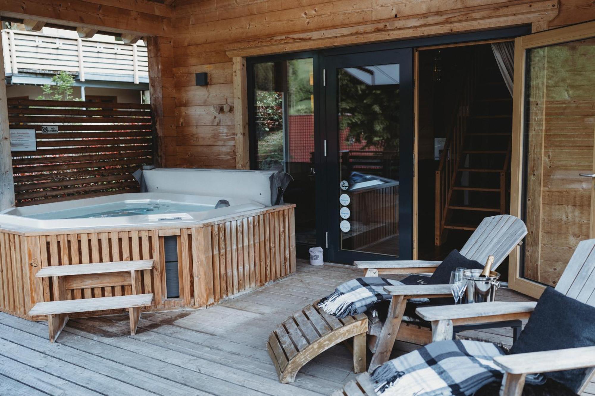 Lieblingsort - Schwarzwald Chalet Lodges Neuenweg Eksteriør bilde