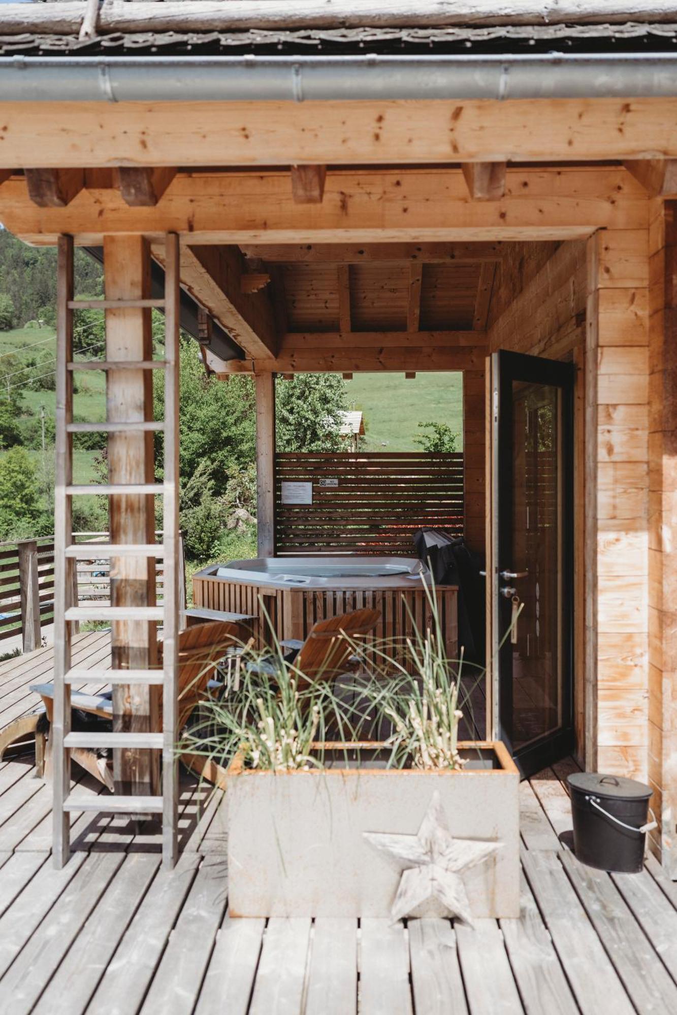 Lieblingsort - Schwarzwald Chalet Lodges Neuenweg Eksteriør bilde